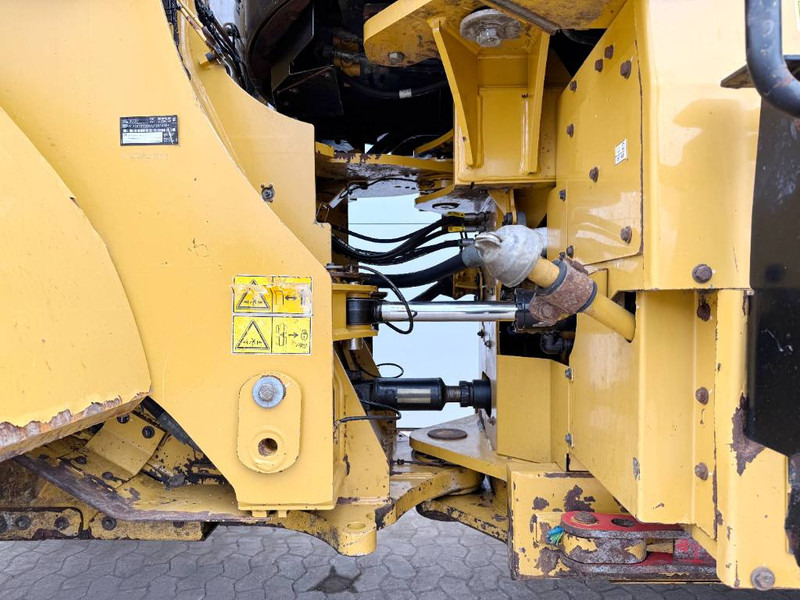Wheel loader Cat 950M - Dutch Machine / 3rd Function: gambar 19