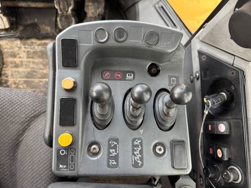 Wheel loader Cat 966K - 3rd Function / Weight System: gambar 11 Wheel loader Cat 966K - 3rd Function / Weight System: gambar 11