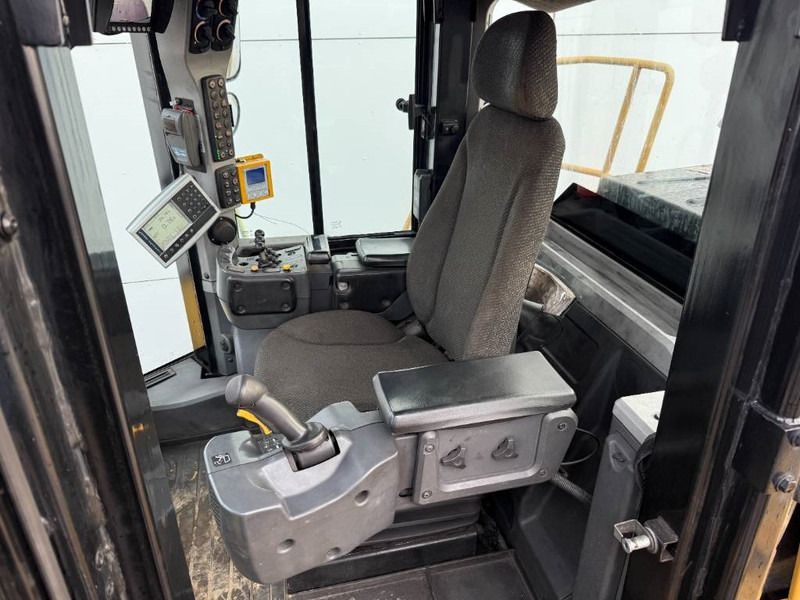 Wheel loader Cat 966K - 3rd Function / Weight System: gambar 8 Wheel loader Cat 966K - 3rd Function / Weight System: gambar 8