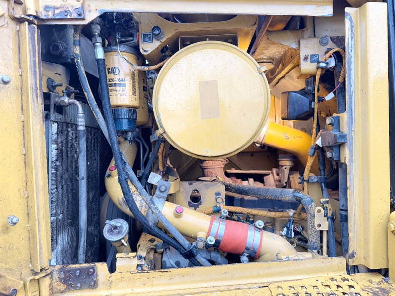 Bulldozer Cat D6T LGP - Dutch Machine / Camera / CE + EPA: gambar 19