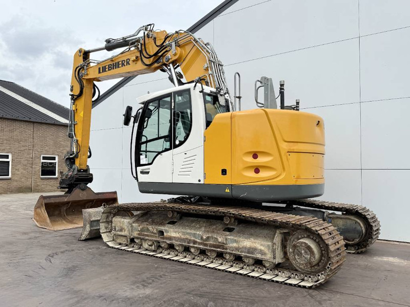Liebherr R926LC Compact - Oilquick / TRIMPLE GPS Prepaired - Ekskavator perayap: gambar 3 Liebherr R926LC Compact - Oilquick / TRIMPLE GPS Prepaired - Ekskavator perayap: gambar 3