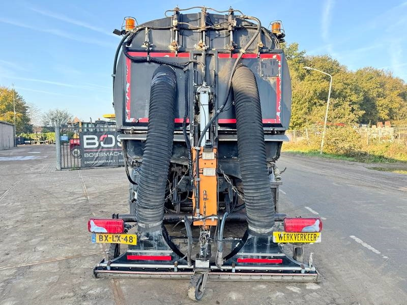 MAN MAN TGS18.320 - Dutch Sweeper Truck / Kehrwagen - Penyapu jalan: gambar 4 MAN MAN TGS18.320 - Dutch Sweeper Truck / Kehrwagen - Penyapu jalan: gambar 4