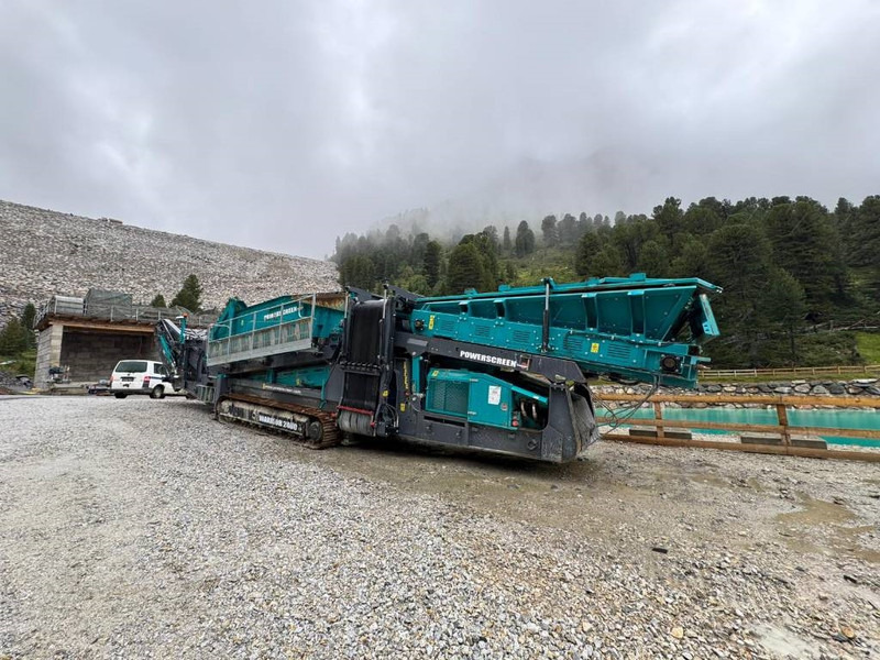 Powerscreen Warrior 2400 - Only 1000 Hours! Extra Conveyor - Screener: gambar 2 Powerscreen Warrior 2400 - Only 1000 Hours! Extra Conveyor - Screener: gambar 2