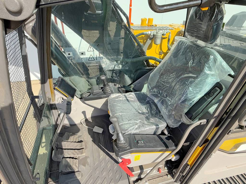 Ekskavator perayap Volvo EC210 - Unused / New 2025 Model / Hammer Lines: gambar 8