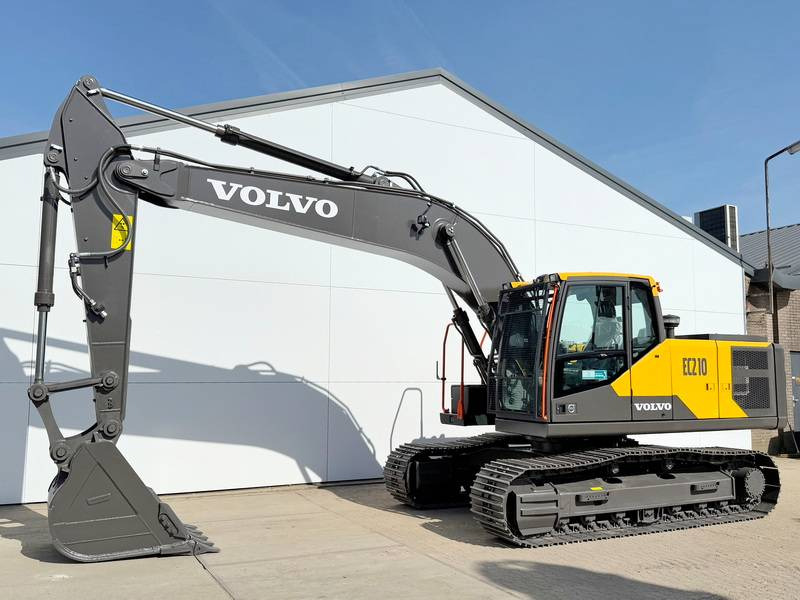 Volvo EC220D - NEW / UNUSED / 2025 Model - Ekskavator perayap: gambar 2 Volvo EC220D - NEW / UNUSED / 2025 Model - Ekskavator perayap: gambar 2