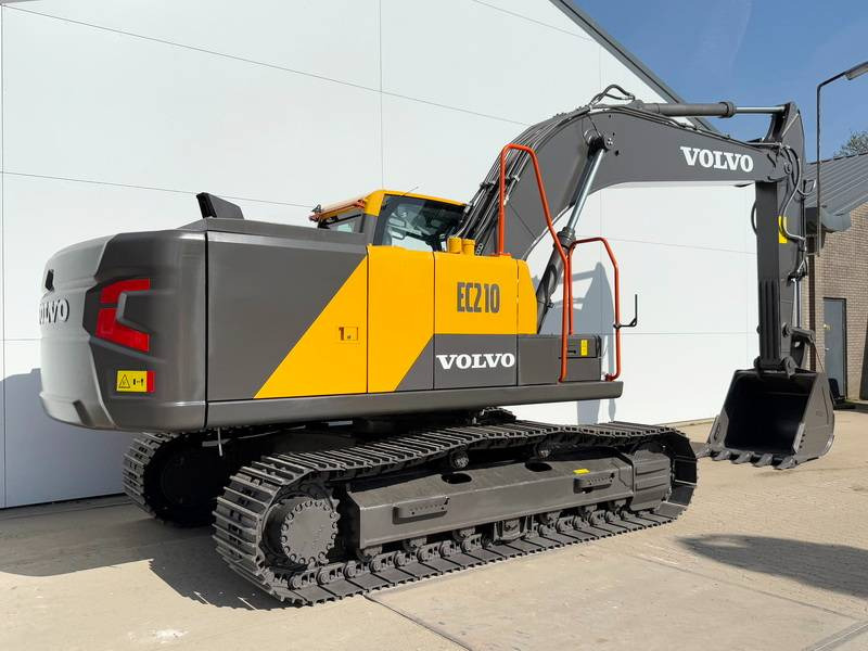 Volvo EC220D - NEW / UNUSED / 2025 Model - Ekskavator perayap: gambar 5 Volvo EC220D - NEW / UNUSED / 2025 Model - Ekskavator perayap: gambar 5