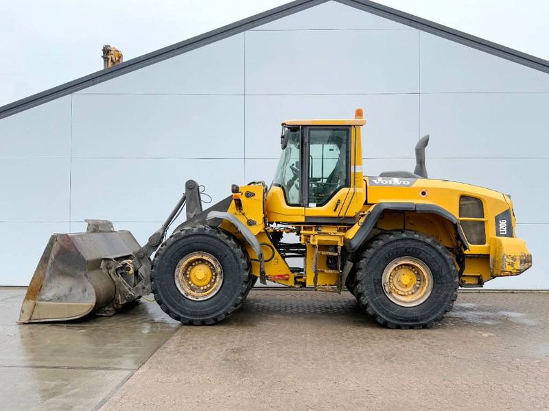 Volvo L120G - 3rd Function / Quick Coupler / Auto Lube - Wheel loader: gambar 1 Volvo L120G - 3rd Function / Quick Coupler / Auto Lube - Wheel loader: gambar 1