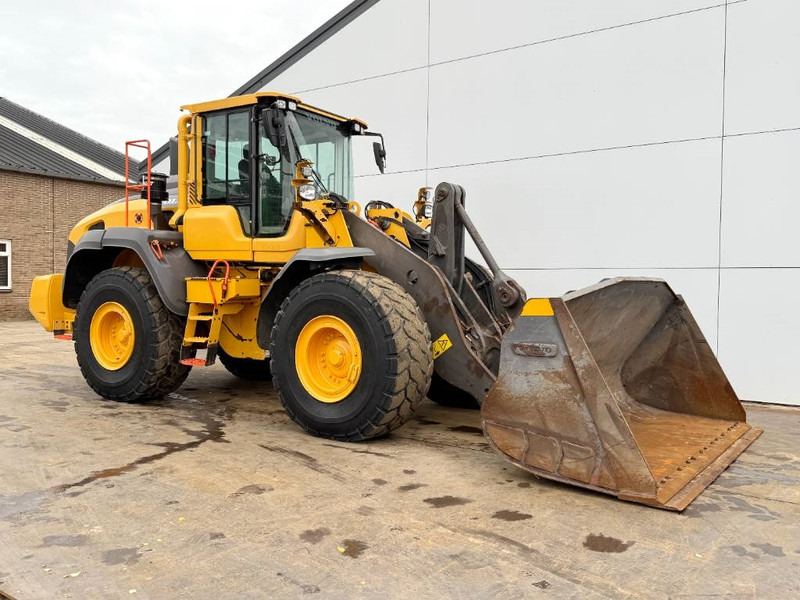 Wheel loader Volvo L120H - 3rd Function / Weight System: gambar 7