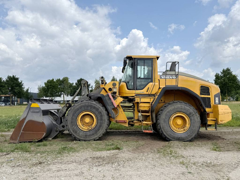 Volvo L180H - German Machine / 3rd Func / Auto Greasing - Wheel loader: gambar 1 Volvo L180H - German Machine / 3rd Func / Auto Greasing - Wheel loader: gambar 1