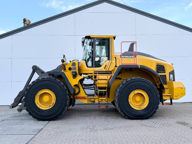 Volvo L220H - German Machine / 3rd Function - Wheel loader: gambar 1 Volvo L220H - German Machine / 3rd Function - Wheel loader: gambar 1