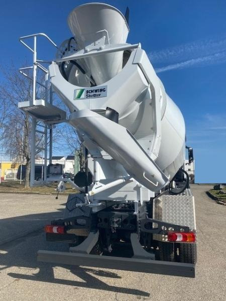Mercedes Arocs 4145 - Truk pengaduk beton: gambar 2 Mercedes Arocs 4145 - Truk pengaduk beton: gambar 2