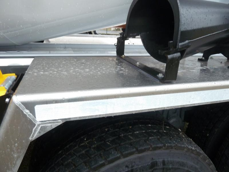 Mercedes arocs - Truk pengaduk beton: gambar 4 Mercedes arocs - Truk pengaduk beton: gambar 4