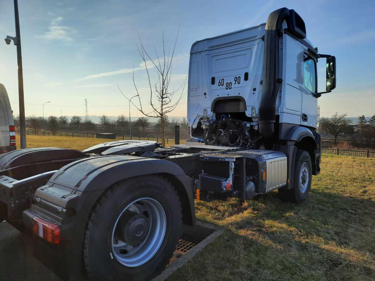 Mercedes Arocs 1851 HAD - Tractor head: gambar 2 Mercedes Arocs 1851 HAD - Tractor head: gambar 2