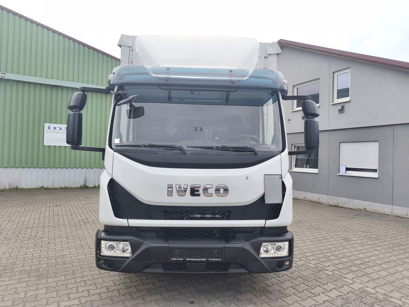 Iveco Eurocargo 75-210 - Truk dengan terpal samping: gambar 3 Iveco Eurocargo 75-210 - Truk dengan terpal samping: gambar 3