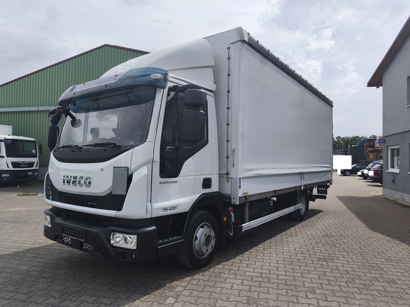 Iveco Eurocargo 75-210 Plane 3-Sitzer 4x2 Euro 6 LBW (20) - Truk dengan terpal samping: gambar 1 Iveco Eurocargo 75-210 Plane 3-Sitzer 4x2 Euro 6 LBW (20) - Truk dengan terpal samping: gambar 1