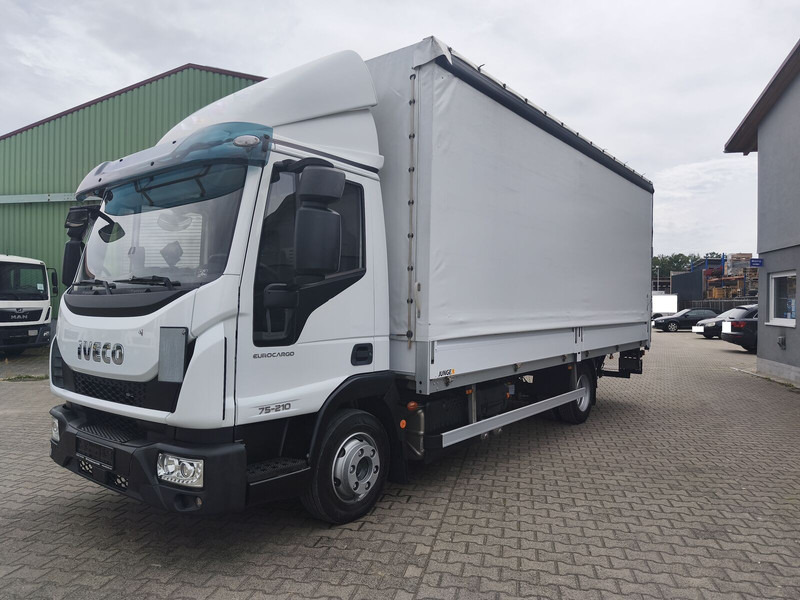 Iveco Eurocargo 75-210 Plane Euro 6 4x2 3-Sitzer (21) - Truk dengan terpal samping: gambar 1 Iveco Eurocargo 75-210 Plane Euro 6 4x2 3-Sitzer (21) - Truk dengan terpal samping: gambar 1