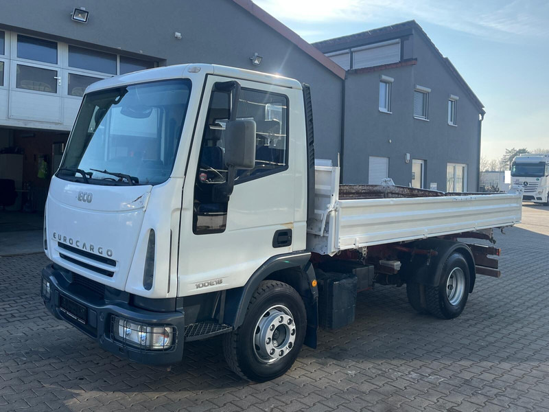 Iveco ML100E18 - Truk jungkit: gambar 1 Iveco ML100E18 - Truk jungkit: gambar 1