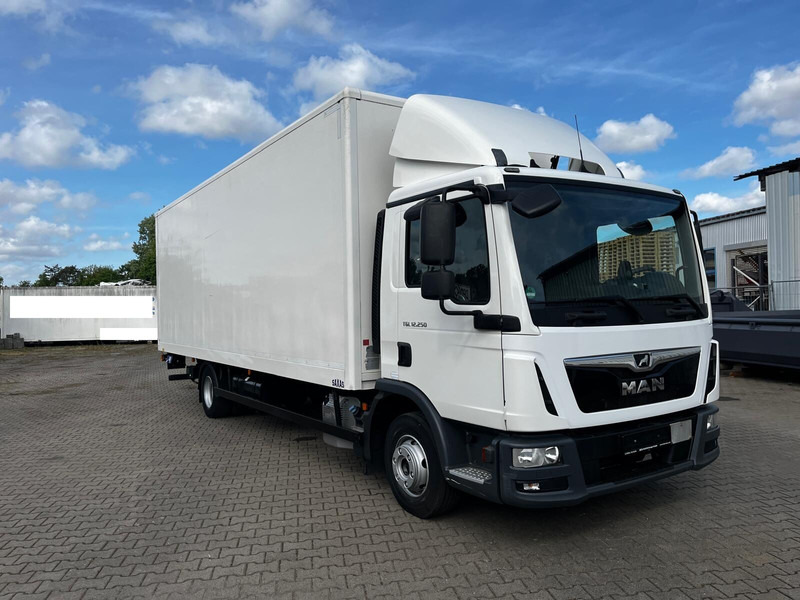 MAN TGL 12.250 - Truk box: gambar 3 MAN TGL 12.250 - Truk box: gambar 3