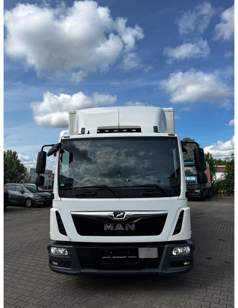 MAN TGL 12.250 - Truk box: gambar 2 MAN TGL 12.250 - Truk box: gambar 2