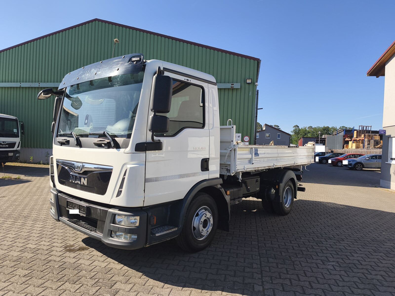 MAN TGL 8.180 Meiller Dreiseitenkipper 3-Sitzer 4x2 Euro 6 AHK (7) - Truk jungkit: gambar 3 MAN TGL 8.180 Meiller Dreiseitenkipper 3-Sitzer 4x2 Euro 6 AHK (7) - Truk jungkit: gambar 3