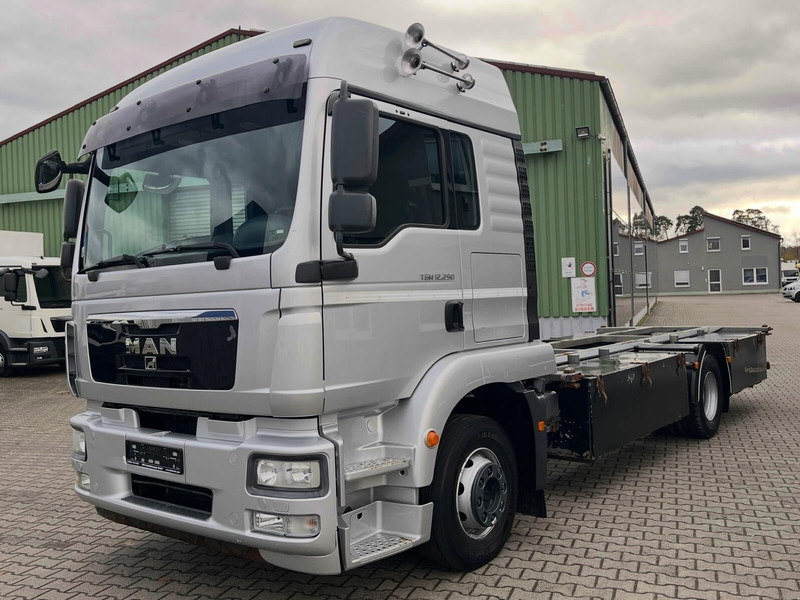 MAN TGM 12.290 BDF 4x2 Euro 5 - Truk sasis: gambar 1 MAN TGM 12.290 BDF 4x2 Euro 5 - Truk sasis: gambar 1