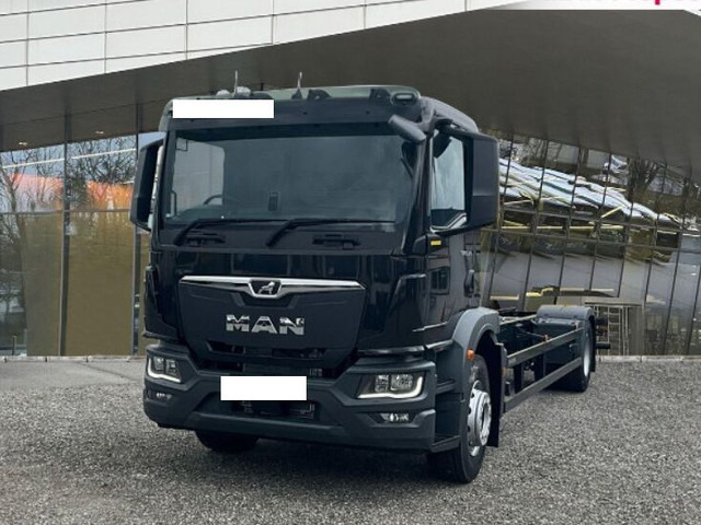 MAN TGM 18.320 4x2 BL CH Fahrgestell Euro 6 NEU Rechtslenker - Truk sasis: gambar 1 MAN TGM 18.320 4x2 BL CH Fahrgestell Euro 6 NEU Rechtslenker - Truk sasis: gambar 1