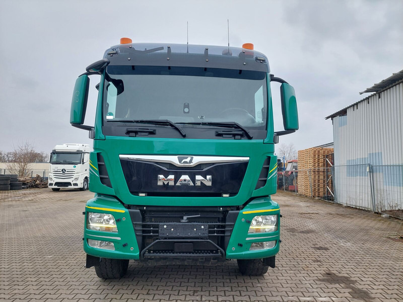MAN TGS 26.460 - Truk jungkit: gambar 4 MAN TGS 26.460 - Truk jungkit: gambar 4