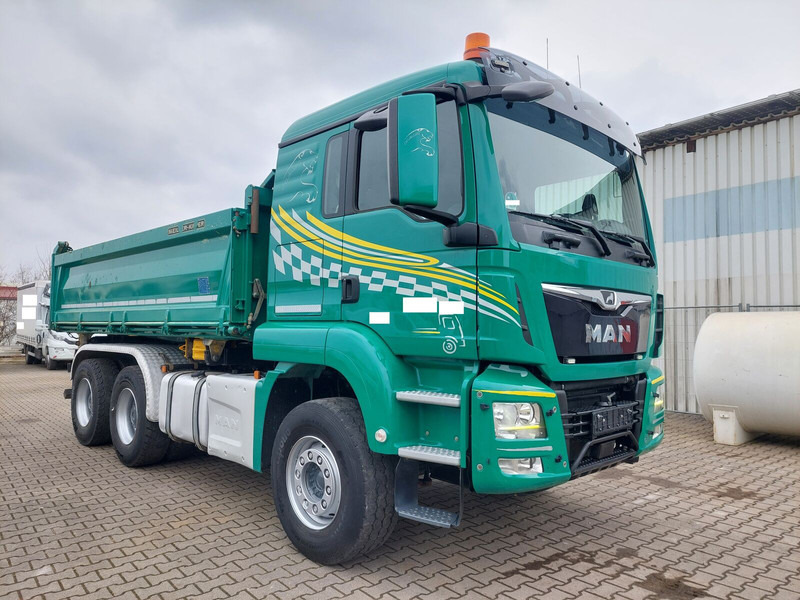 MAN TGS 26.460 - Truk jungkit: gambar 5 MAN TGS 26.460 - Truk jungkit: gambar 5