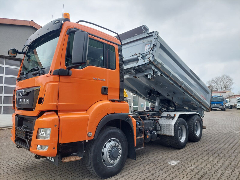 MAN TGS 26.500 Hydrodrive Schwarzmüller Wechselsystem SZM - Truk jungkit: gambar 2 MAN TGS 26.500 Hydrodrive Schwarzmüller Wechselsystem SZM - Truk jungkit: gambar 2