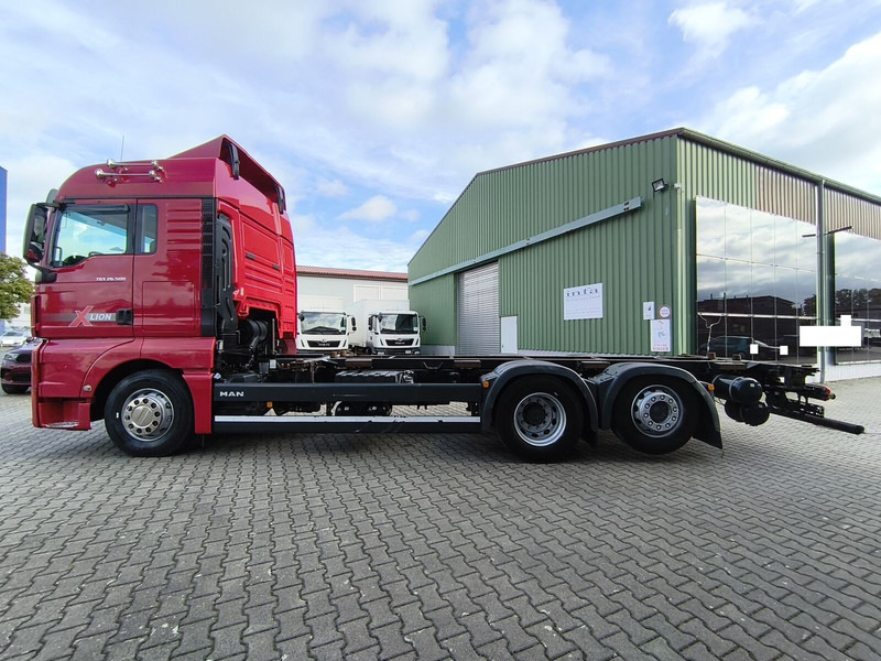 MAN TGX 26.500 BDF 6x2 Euro 6 Retarder Standard Lift+Lenk Euro 6 (29 - Truk sasis: gambar 5 MAN TGX 26.500 BDF 6x2 Euro 6 Retarder Standard Lift+Lenk Euro 6 (29 - Truk sasis: gambar 5
