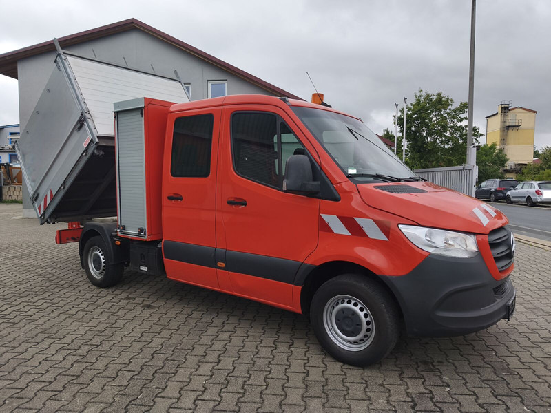 Mercedes-Benz 316 Sprinter DoKa Kipper Euro 6 4x2 (4) - Van jungkit, Van kombi: gambar 3 Mercedes-Benz 316 Sprinter DoKa Kipper Euro 6 4x2 (4) - Van jungkit, Van kombi: gambar 3