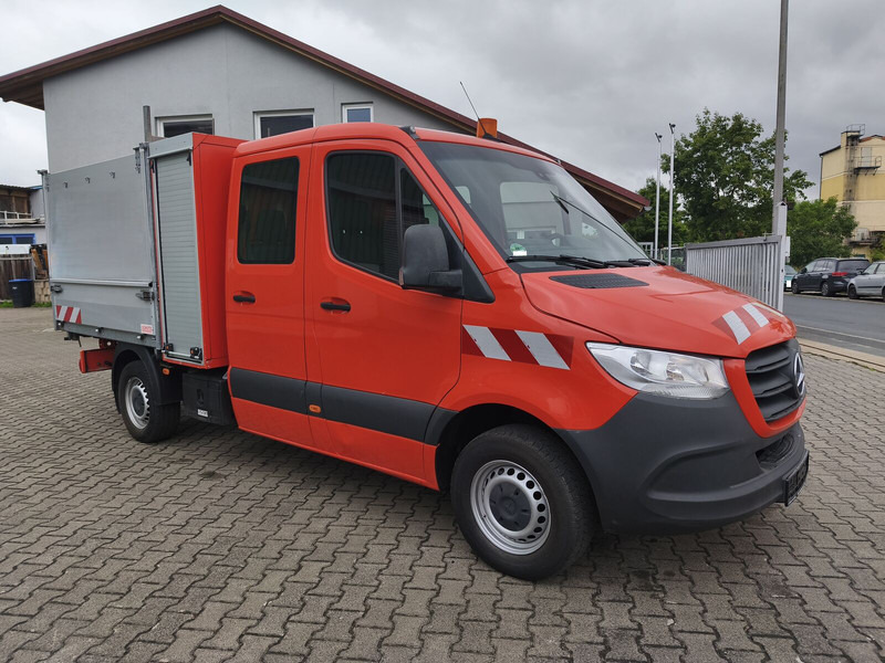 Mercedes-Benz 316 Sprinter DoKa Kipper Euro 6 4x2 (4) - Van jungkit, Van kombi: gambar 4 Mercedes-Benz 316 Sprinter DoKa Kipper Euro 6 4x2 (4) - Van jungkit, Van kombi: gambar 4