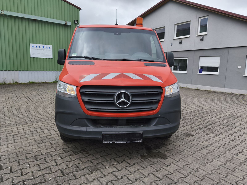 Mercedes-Benz 316 Sprinter DoKa Kipper Euro 6 4x2 (4) - Van jungkit, Van kombi: gambar 5 Mercedes-Benz 316 Sprinter DoKa Kipper Euro 6 4x2 (4) - Van jungkit, Van kombi: gambar 5