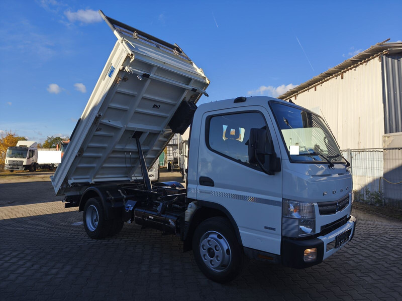 Mitsubishi Fuso Canter 7C15 - Truk jungkit: gambar 2 Mitsubishi Fuso Canter 7C15 - Truk jungkit: gambar 2