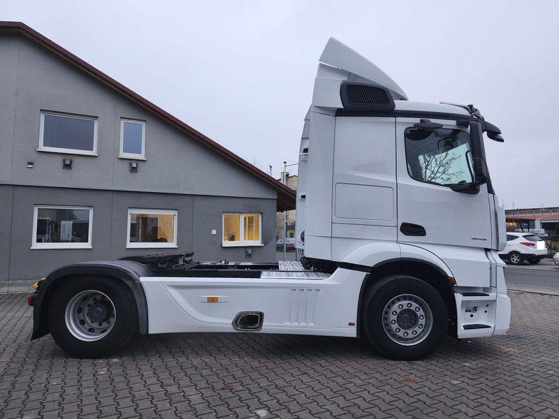 Mercedes-Benz Actros 1845 Sattelzugmaschine Euro 6 4x2 - Tractor head: gambar 4 Mercedes-Benz Actros 1845 Sattelzugmaschine Euro 6 4x2 - Tractor head: gambar 4