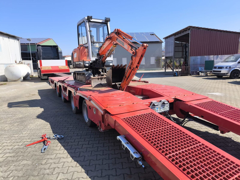 Vertra 4-Achser 81 cm verlängerbar verbreiterbar Lenk+Lift NEU - Semi-trailer low bed: gambar 5 Vertra 4-Achser 81 cm verlängerbar verbreiterbar Lenk+Lift NEU - Semi-trailer low bed: gambar 5