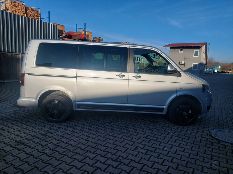Volkswagen Transporter Multivan AHK Doppelklima Tisch Leder 7-Sitzer - Bus mini, Van penumpang: gambar 4 Volkswagen Transporter Multivan AHK Doppelklima Tisch Leder 7-Sitzer - Bus mini, Van penumpang: gambar 4