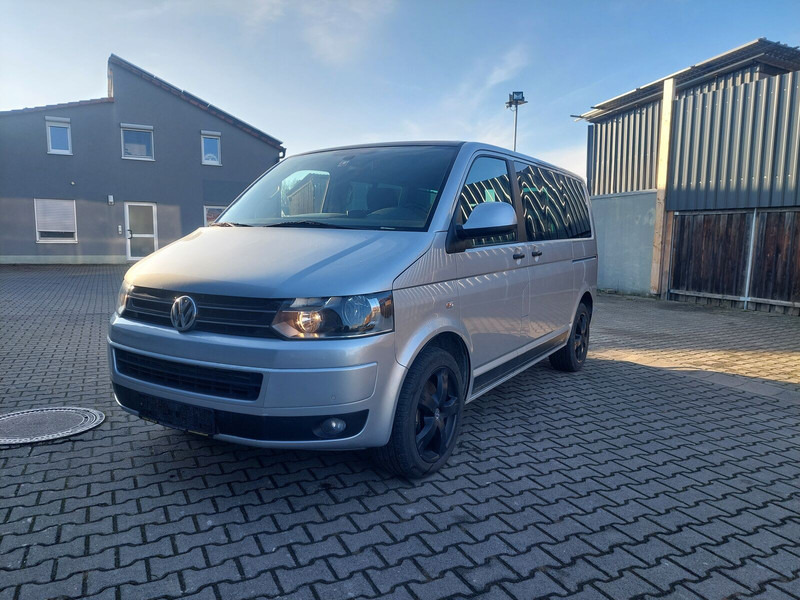 Volkswagen Transporter Multivan AHK Doppelklima Tisch Leder 7-Sitzer - Bus mini, Van penumpang: gambar 1 Volkswagen Transporter Multivan AHK Doppelklima Tisch Leder 7-Sitzer - Bus mini, Van penumpang: gambar 1