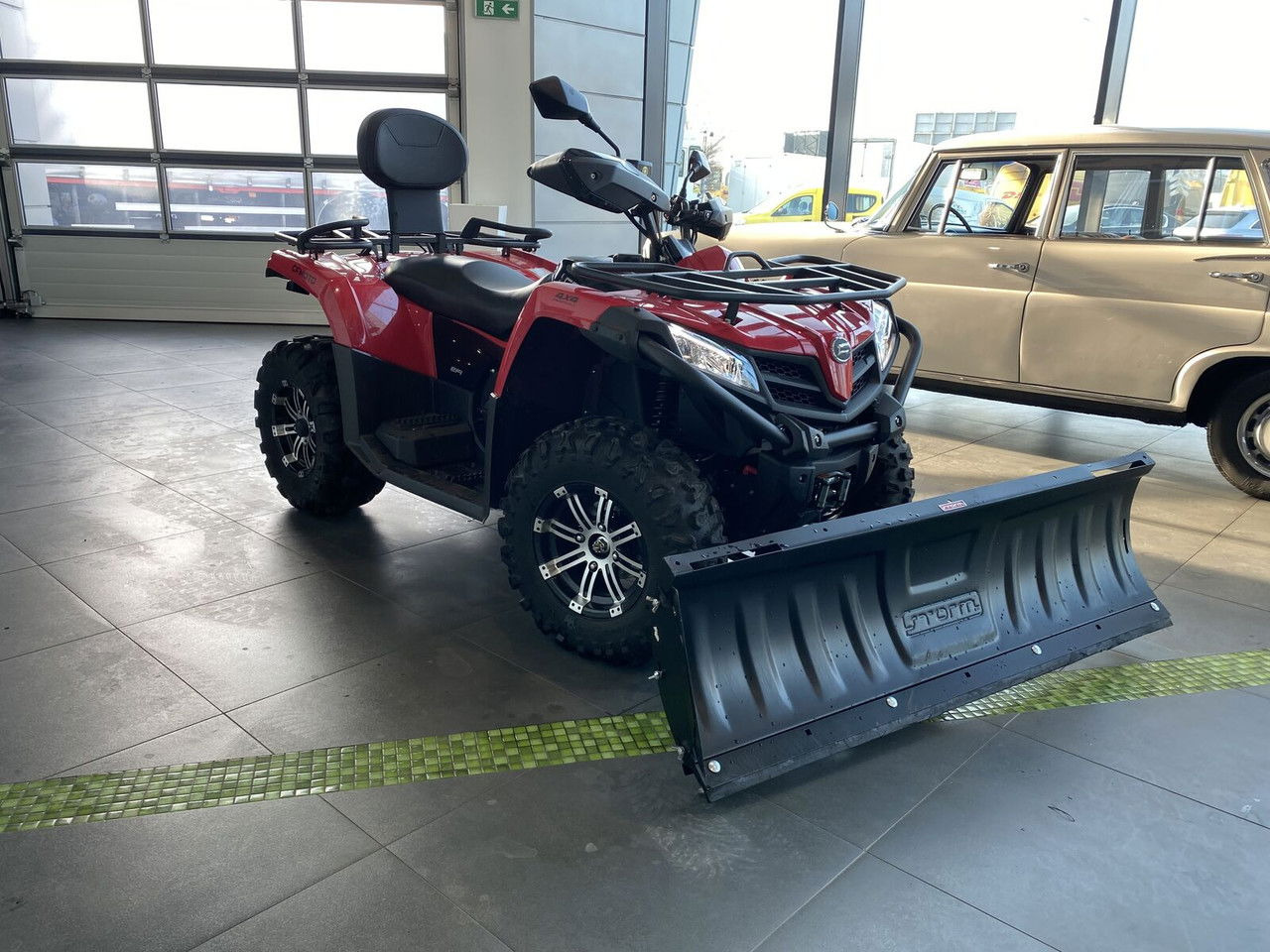 CFMOTO Diversen CF CForce 520L /ATV / 1 Owner / Like New /Super CO CFMoto CF CForce 520L /ATV / 1 Owner / Like New /Super Condition - ATV: gambar 2 CFMOTO Diversen CF CForce 520L /ATV / 1 Owner / Like New /Super CO CFMoto CF CForce 520L /ATV / 1 Owner / Like New /Super Condition - ATV: gambar 2