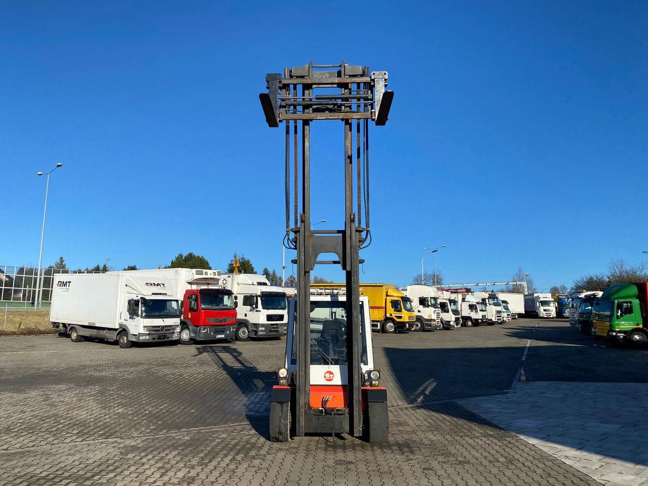 Dantruck 6009 - 6T - 1 Owner - Fresh - Duplex 6009 - 6T - 1 Owner - Fresh - Dupl Dantruck 6009 - 6T - 1 Owner - Fresh - Duplex 6009 - 6T - 1 Owner - Fresh - Duplex - Forklift: gambar 4 Dantruck 6009 - 6T - 1 Owner - Fresh - Duplex 6009 - 6T - 1 Owner - Fresh - Dupl Dantruck 6009 - 6T - 1 Owner - Fresh - Duplex 6009 - 6T - 1 Owner - Fresh - Duplex - Forklift: gambar 4