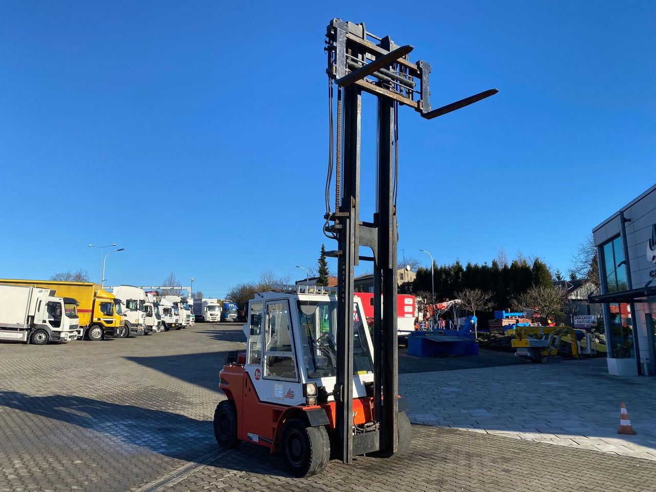 Dantruck 6009 - 6T - 1 Owner - Fresh - Duplex 6009 - 6T - 1 Owner - Fresh - Dupl Dantruck 6009 - 6T - 1 Owner - Fresh - Duplex 6009 - 6T - 1 Owner - Fresh - Duplex - Forklift: gambar 1 Dantruck 6009 - 6T - 1 Owner - Fresh - Duplex 6009 - 6T - 1 Owner - Fresh - Dupl Dantruck 6009 - 6T - 1 Owner - Fresh - Duplex 6009 - 6T - 1 Owner - Fresh - Duplex - Forklift: gambar 1