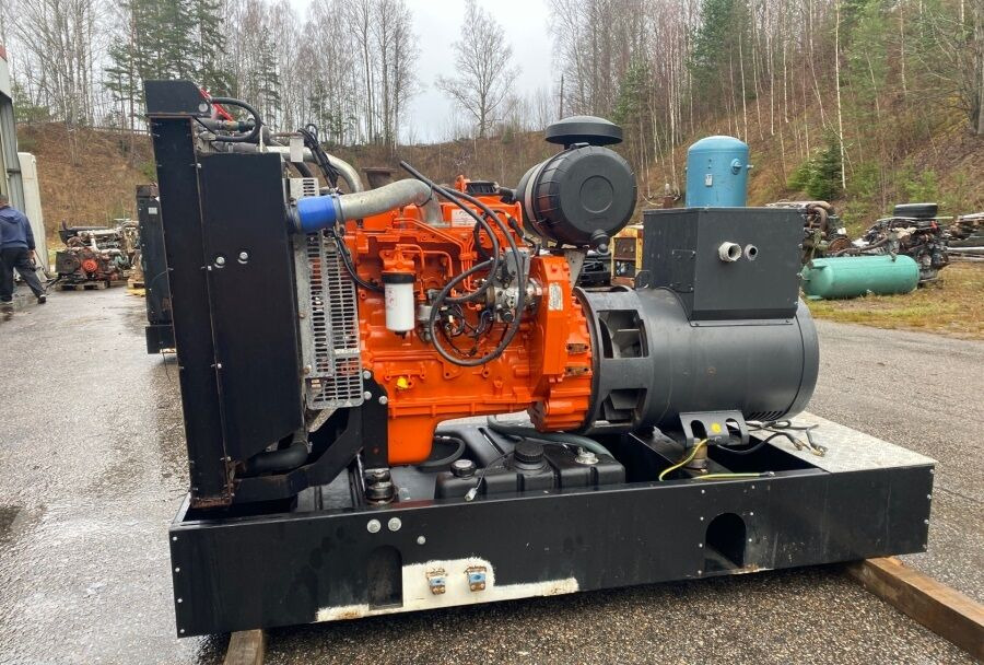 Genset baru Diversen ECP34 2S4 - Iveco Engine,126kVA,New oils, filters, Mecc Alte ECP34 2S4: gambar 11