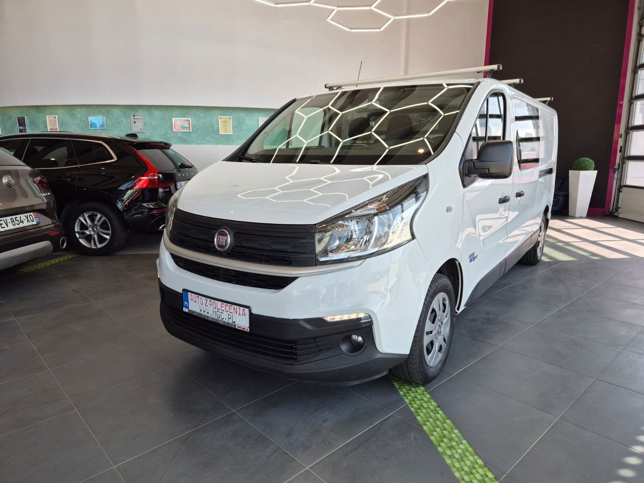 FIAT Talento 1.6 125 / L2H1 / 1 Owner / Service - Van kecil: gambar 3 FIAT Talento 1.6 125 / L2H1 / 1 Owner / Service - Van kecil: gambar 3