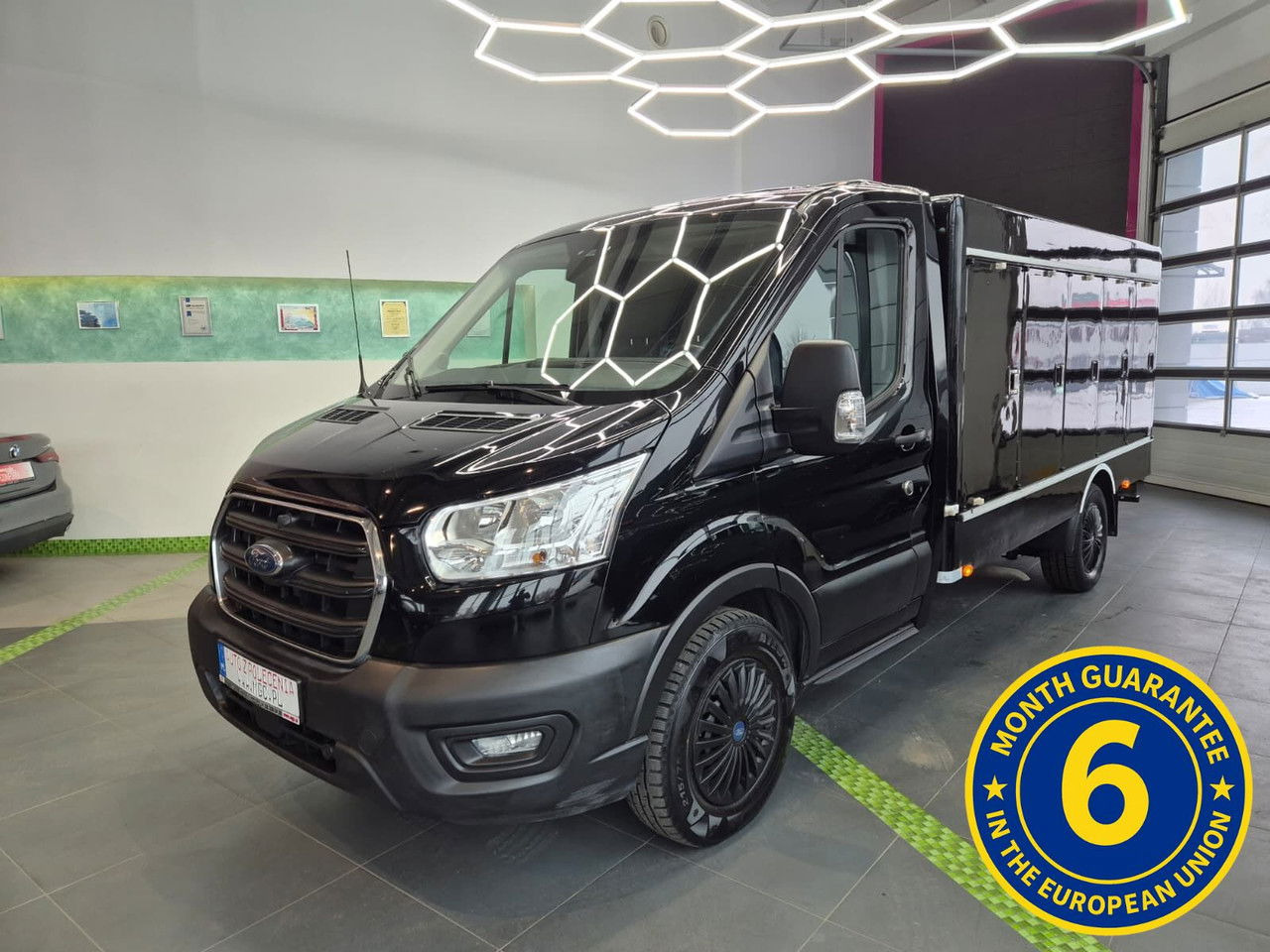 Ford Transit 35 2.0 TDCi / Serviced / 10 Chambers / TOP - Van berpendingin: gambar 1 Ford Transit 35 2.0 TDCi / Serviced / 10 Chambers / TOP - Van berpendingin: gambar 1