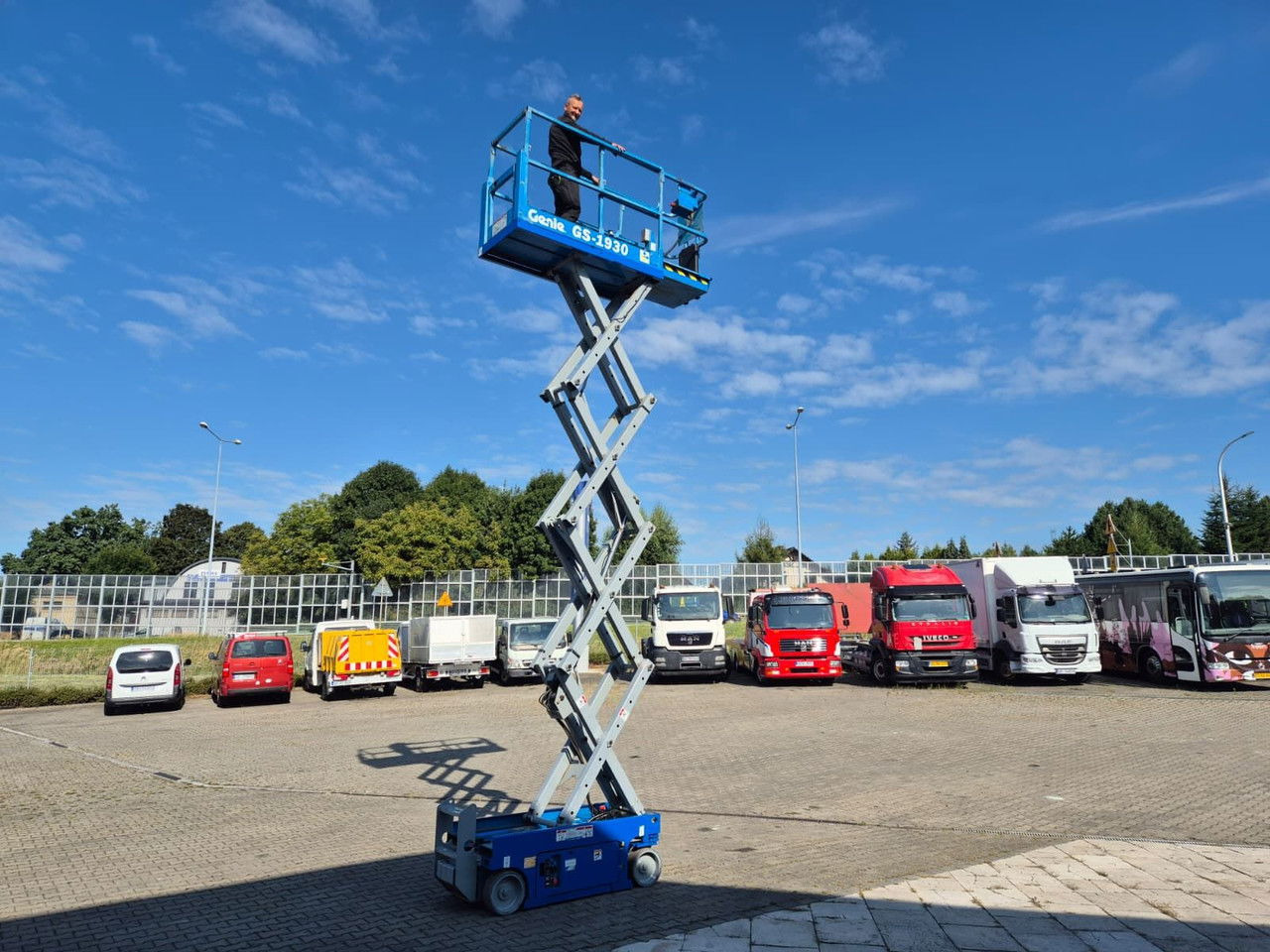 Genie GS1930 / 4X4 / 1 Owner / Serviced - Scissor lifts: gambar 2 Genie GS1930 / 4X4 / 1 Owner / Serviced - Scissor lifts: gambar 2