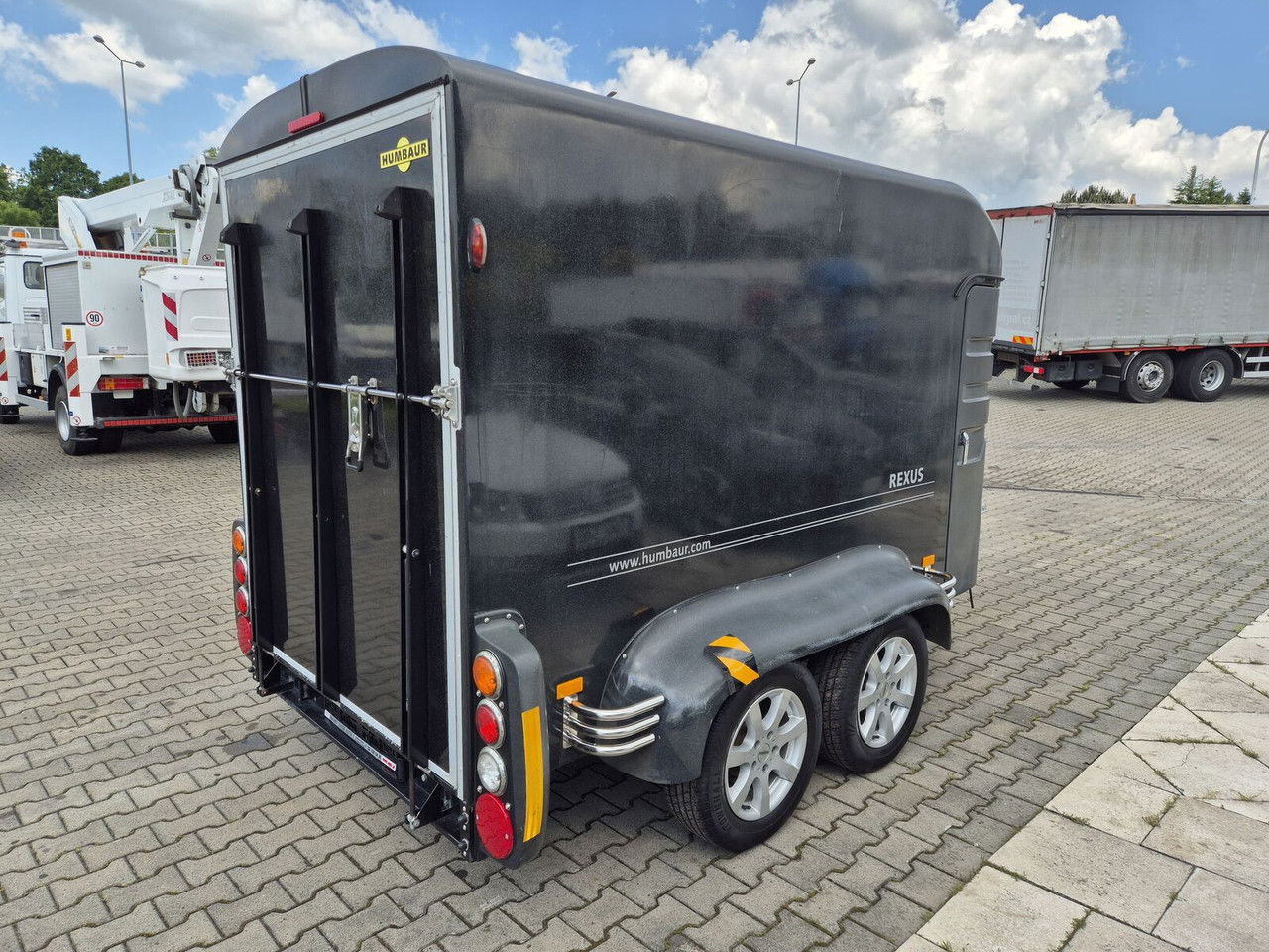 Trailer pengangkut kuda HUMBAUR Rexus 2000 / FOR Transporting 2 Horses, Ponies ANDBreedin: gambar 6