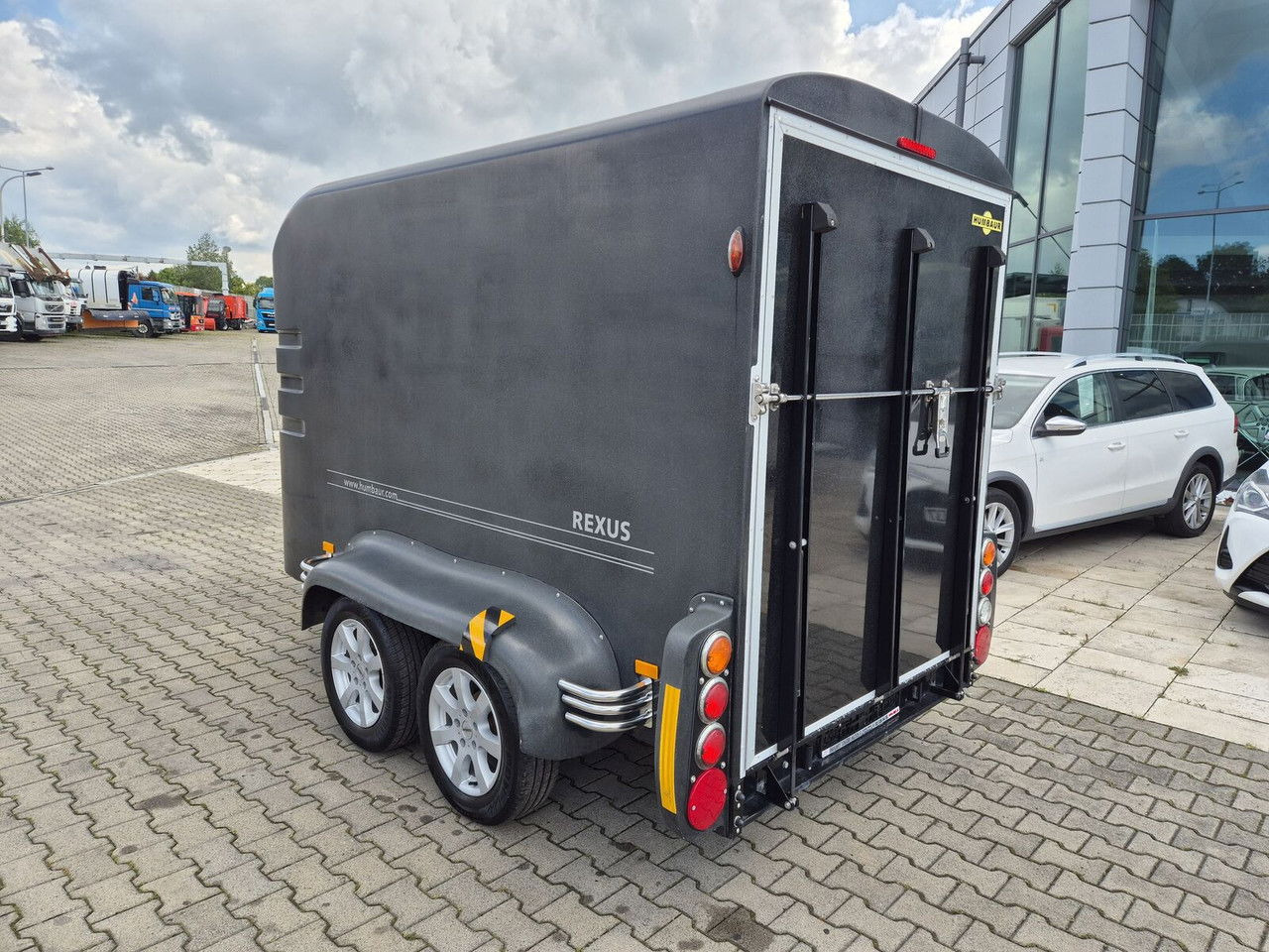 Trailer pengangkut kuda HUMBAUR Rexus 2000 / FOR Transporting 2 Horses, Ponies ANDBreedin: gambar 8
