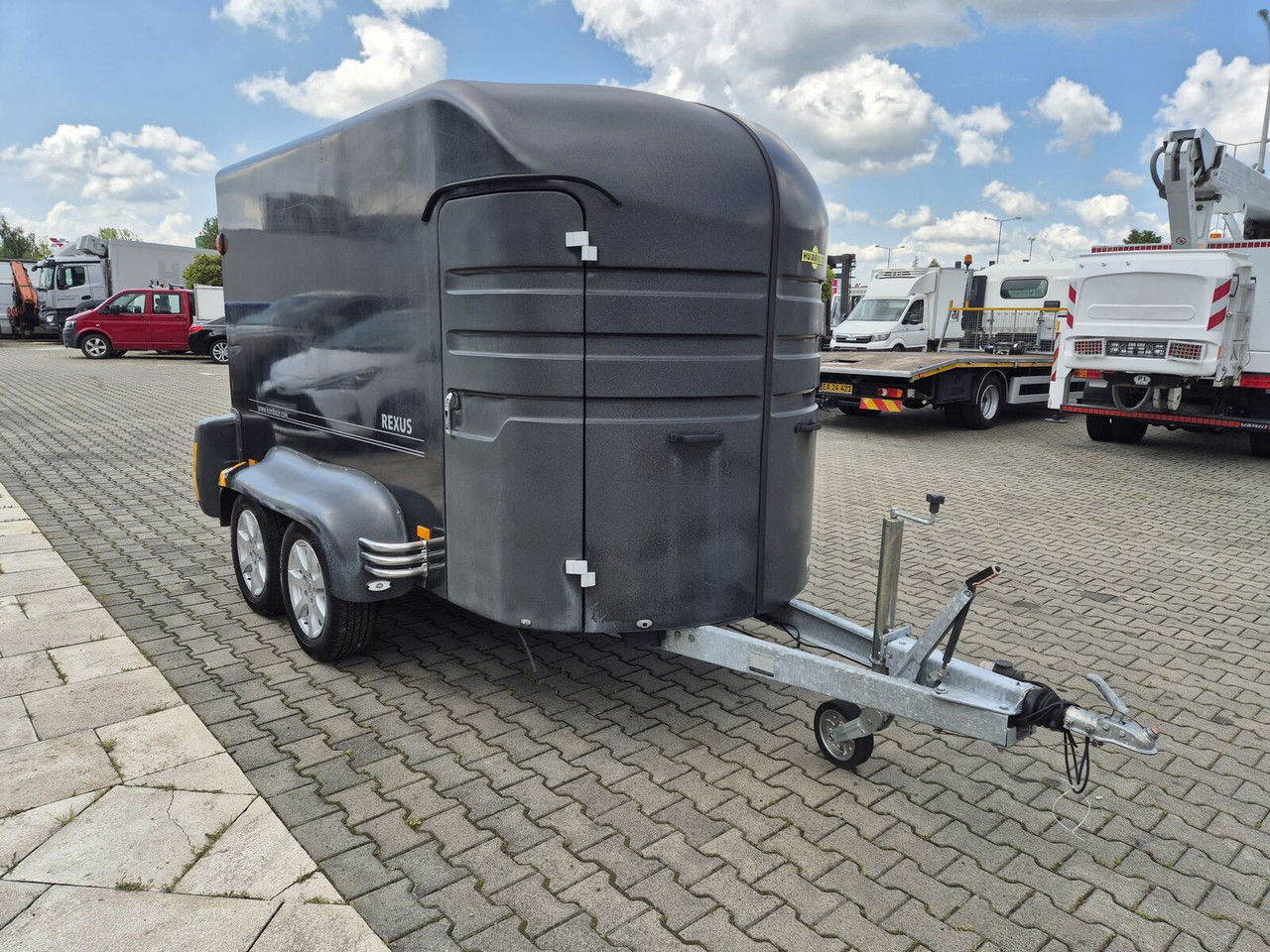 Humbaur Rexus 2000 / FOR Transporting 2 Horses, Ponies ANDBreedin - Trailer pengangkut kuda: gambar 4 Humbaur Rexus 2000 / FOR Transporting 2 Horses, Ponies ANDBreedin - Trailer pengangkut kuda: gambar 4