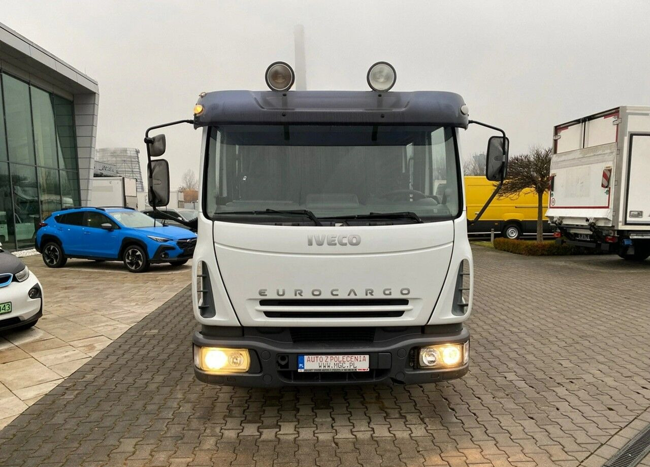 Iveco Eurocargo ML80E17 - Truk flatbed, Truk derek: gambar 4 Iveco Eurocargo ML80E17 - Truk flatbed, Truk derek: gambar 4