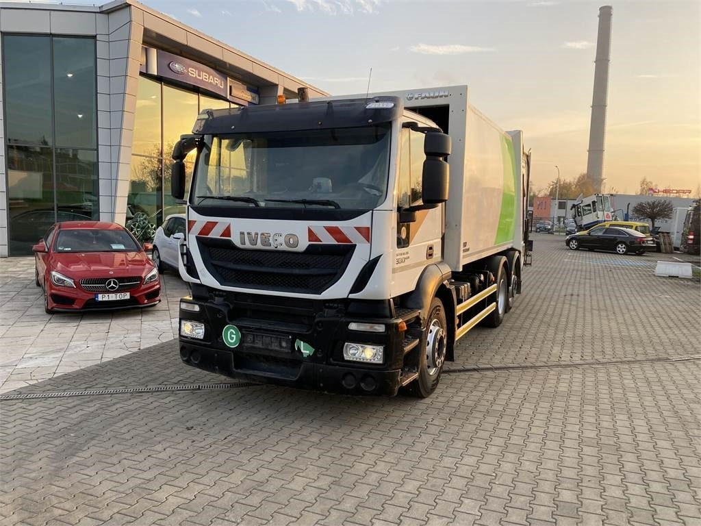 Iveco Stralis 330 EEV / FAUN VARIO PRESS 11 27M3 / SERVI - Truk sampah: gambar 3 Iveco Stralis 330 EEV / FAUN VARIO PRESS 11 27M3 / SERVI - Truk sampah: gambar 3